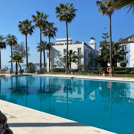Frontline Apartment, La Perla De La Bahia, Bahia De - Estepona Διαμέρισμα