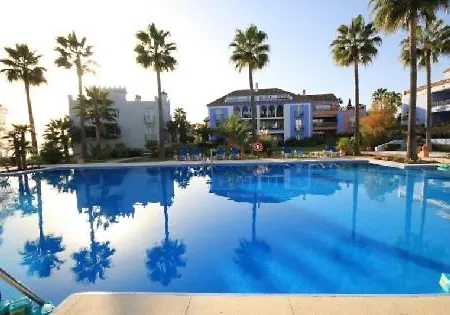 Frontline Apartment, La Perla De La Bahia, Bahia De - Estepona